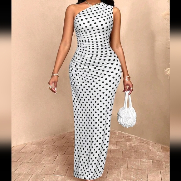 Graduated Color High Slit Asymmetric Collar Ruched Dress (Random Floral Print) - Picture 2 of 4